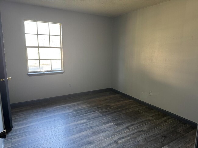 Foto del edificio - 2613 12th Ave N