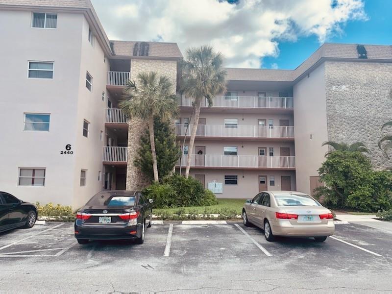 2440 SW 81st Ave Unit 201, Davie, FL 33324 Condo for Rent in Davie