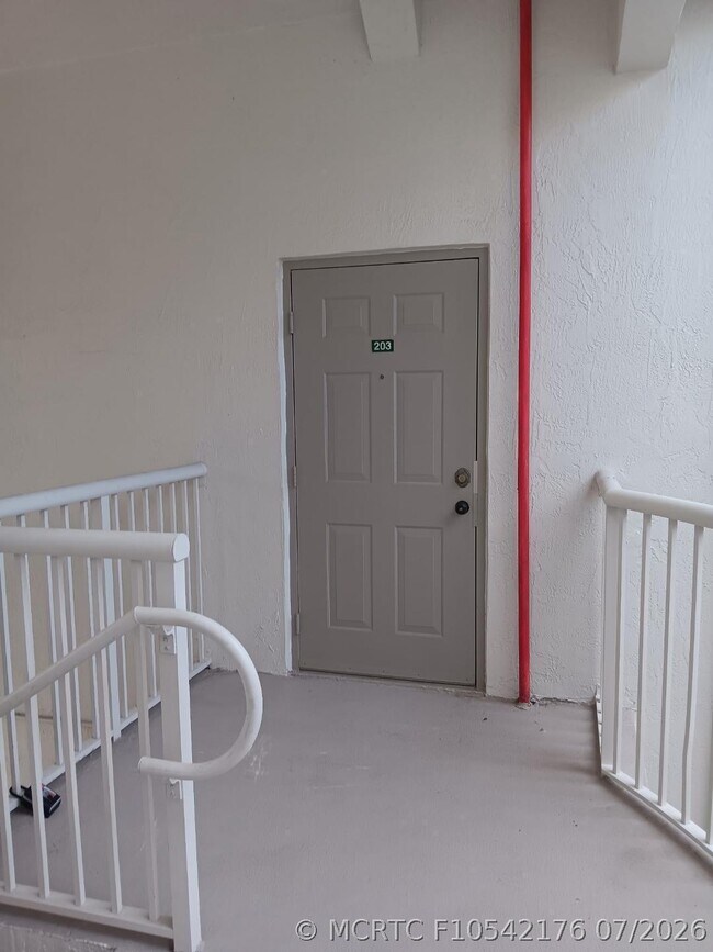 Foto del edificio - 4321 SW 160th Ave