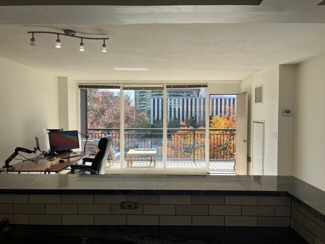 Foto del edificio - 620 Peachtree St NE