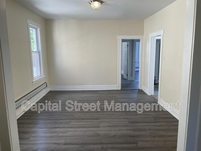 Foto del edificio - 431 Abington Ave