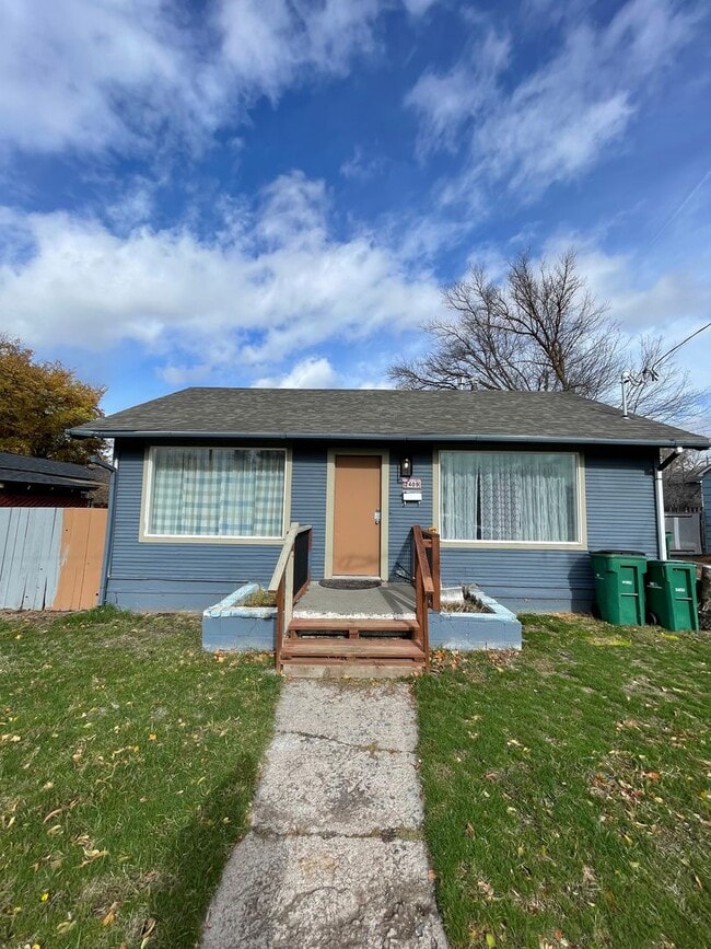 Foto del edificio - Available Now! Pet-Friendly Updated 2 Bedr...