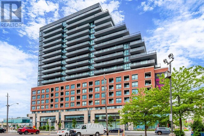 Building Photo - 36-336 Brentcliffe Rd