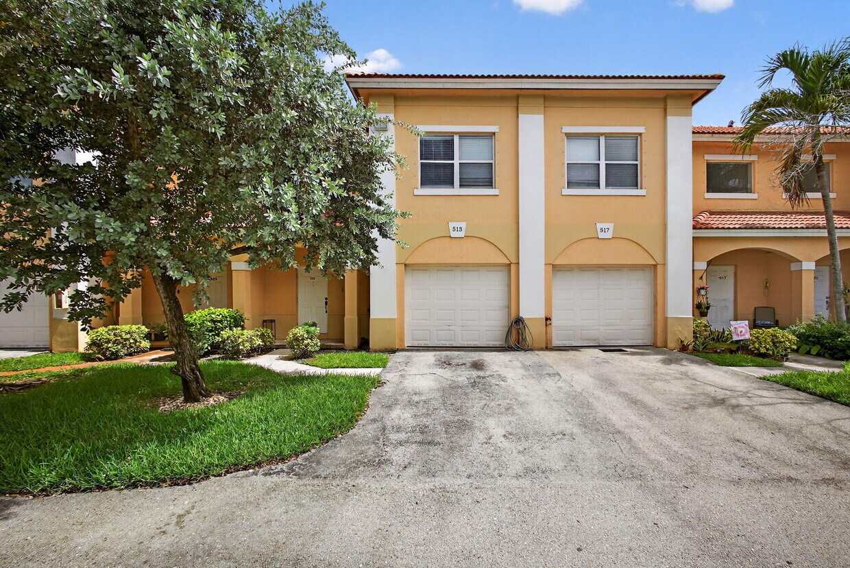 Foto principal - 513 Talia Cir