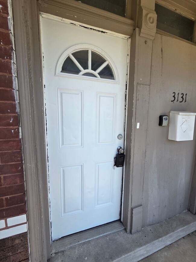 Foto del edificio - 3129-31 Keokuk St.