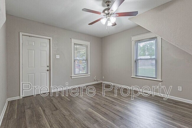 Foto del edificio - 815 S Grand Ave