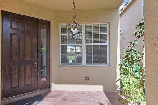 Foto del edificio - 7865 Jewelwood Dr