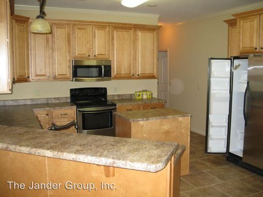Building Photo - 614 E Crawford Dr