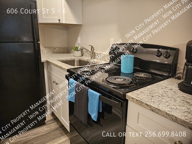 Foto del edificio - 606 Court St N