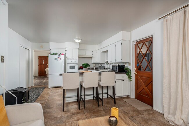 Foto del edificio - 1609 S Parkside Dr
