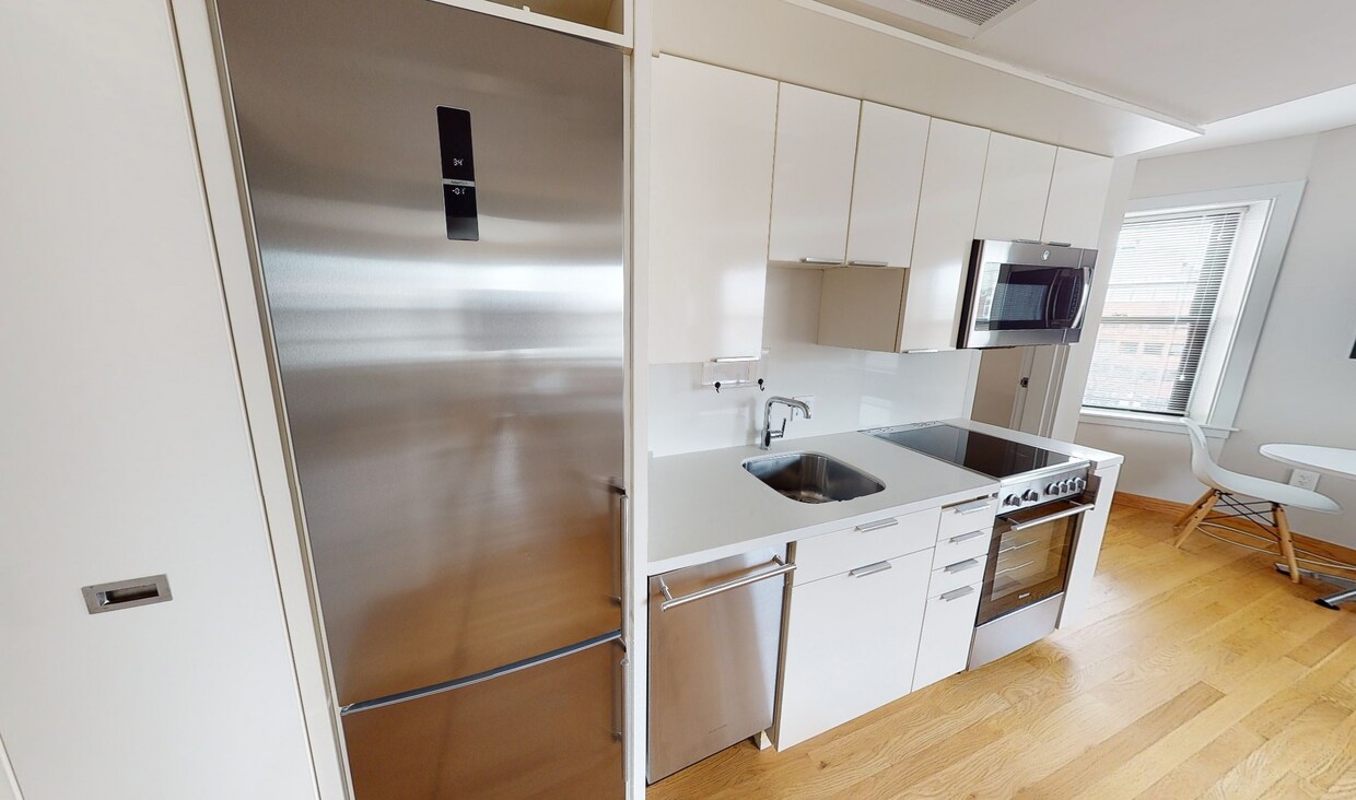 Foto principal - 113 Auburn St