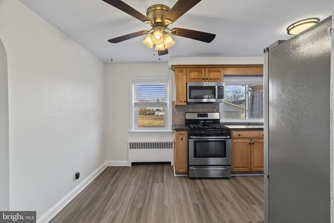 Foto del edificio - 238 Steward St