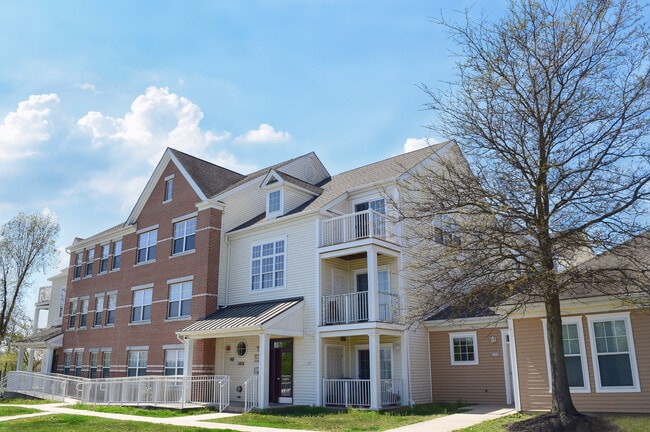 Building Photo - The Heights at Medford