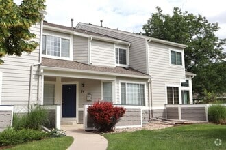 Building Photo - 2502 Timberwood Dr