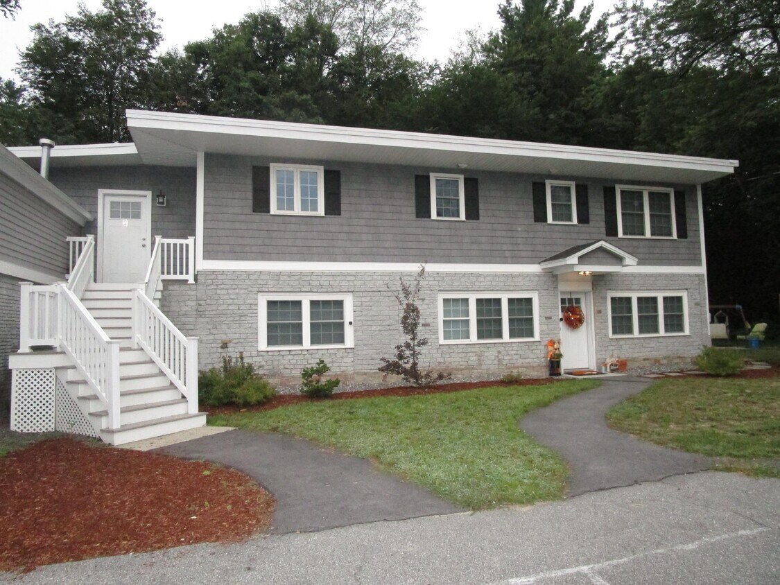 332 Daniel Webster Hwy, Merrimack, NH 03054 Townhome Rentals in