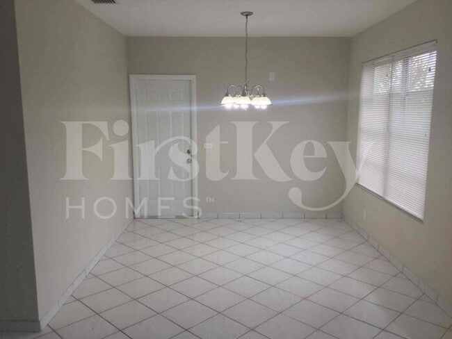 Foto del edificio - 60 NW 189th Terrace