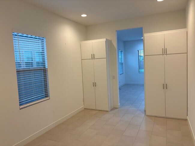 Foto del edificio - 7710 W Crabapple Dr