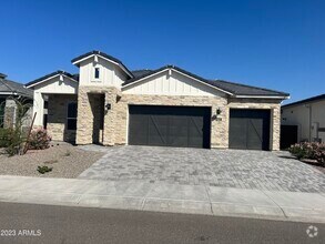 Building Photo - 10544 W Albert Ln