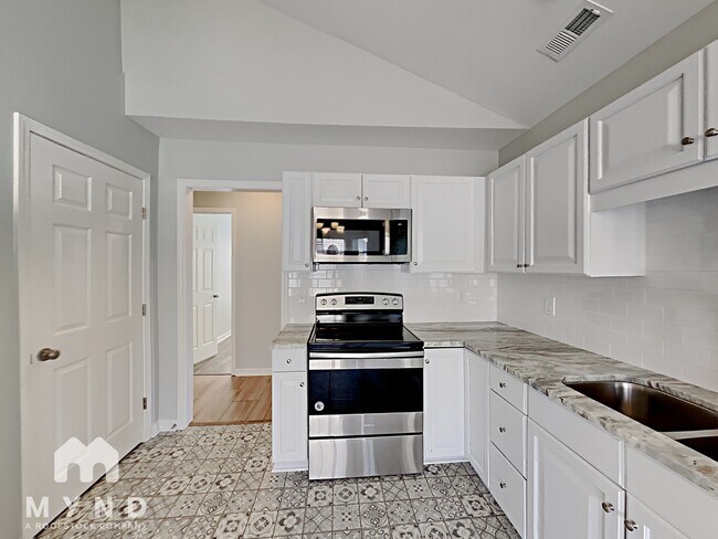 Building Photo - 1012 Tellis Dr