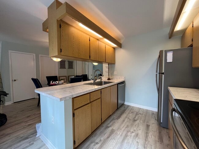 Building Photo - 7510 75th Way