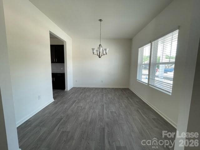 Building Photo - 809 Alexander Commons Dr