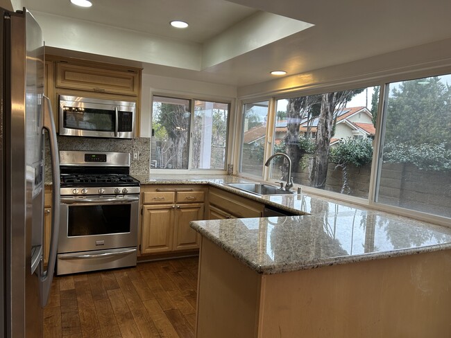 Kitchen - 4439 Sevenoaks Ct