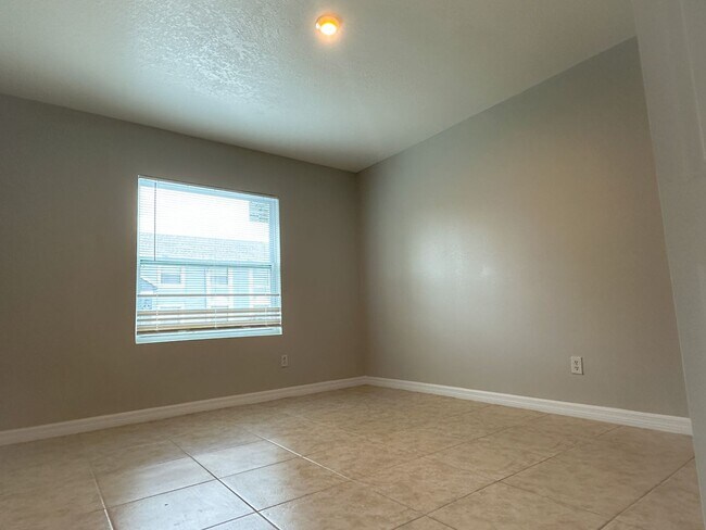 Building Photo - PALMAS ALTAS CONDOMINIUM • (Orlando Airport)