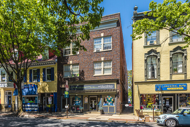 Building Photo - 11 E Patrick St
