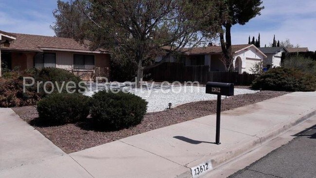 Building Photo - 13612 Oakmont Dr