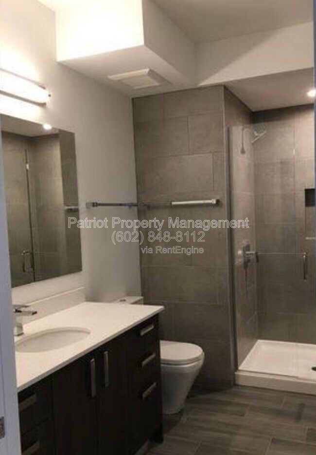 Foto del edificio - 7120 E Kierland Blvd