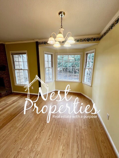 Foto del edificio - 325 Southampton Dr