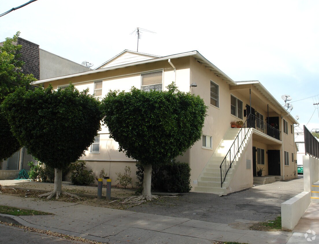 Foto del edificio - 11223 Huston St