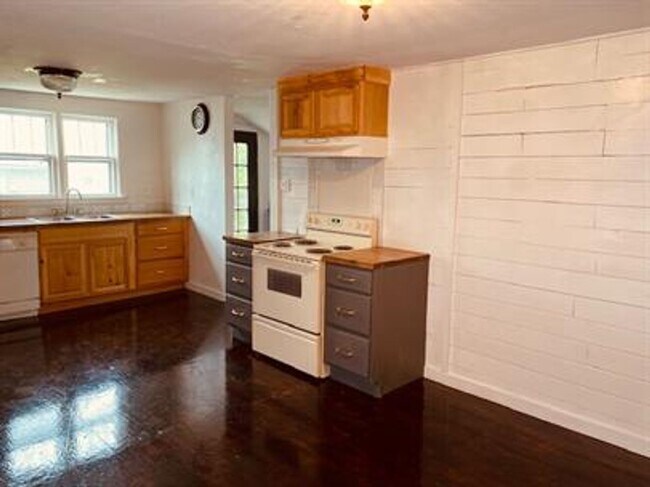 Foto del edificio - Loudon 37774 - 2 bedroom, 1 bath home - Co...