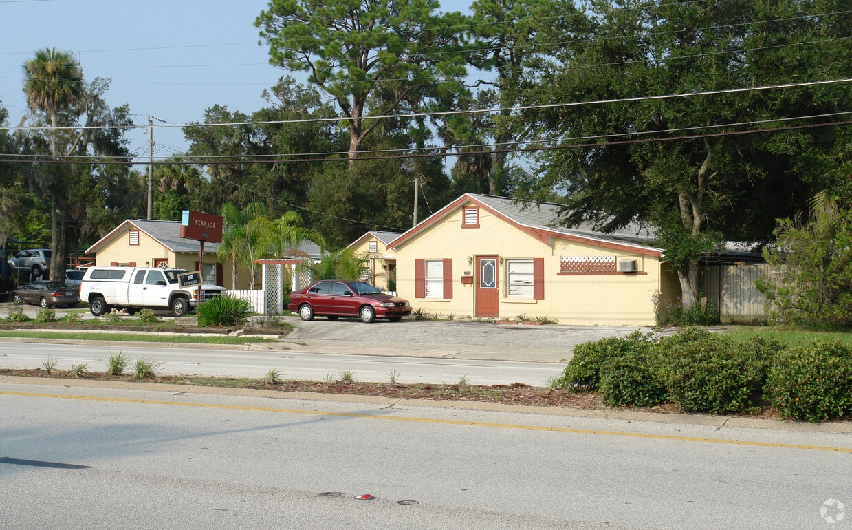 Building Photo - 500 N Ridgewood Ave