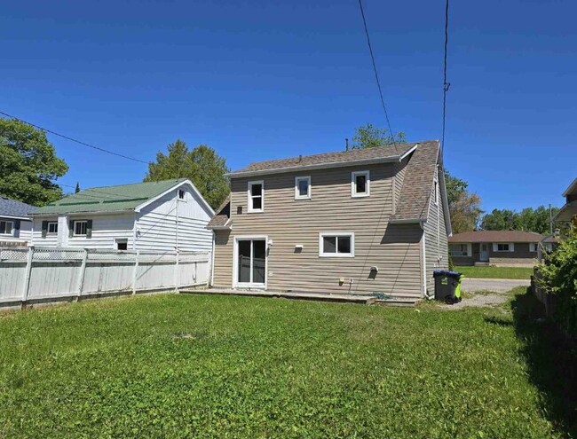 Building Photo - Welcome to 25 Tilley Road