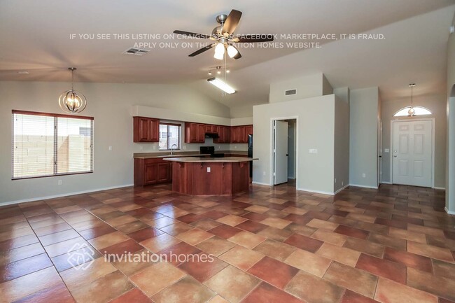 Building Photo - 538 W Country Estates Ave