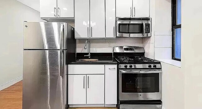 Foto del edificio - 541 W 158th St