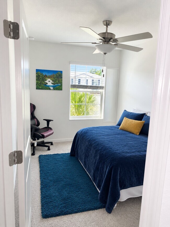 Building Photo - 6100 Acara Ln