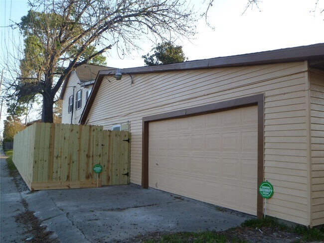 Foto del edificio - 3802 Wichita St