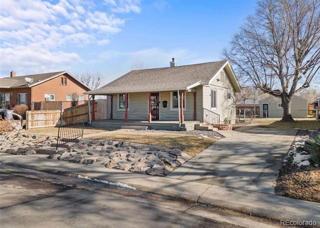 Foto del edificio - 528 Tennyson St