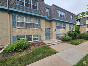 Building Photo - 9430 E Girard Ave