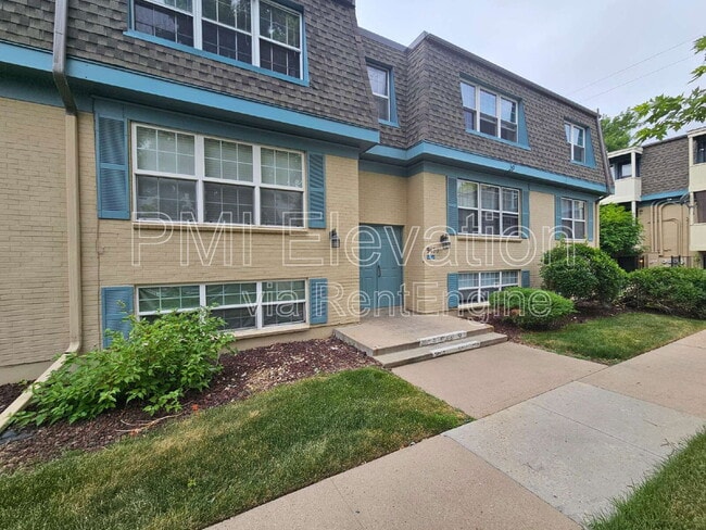 Photo - 9430 E Girard Ave House