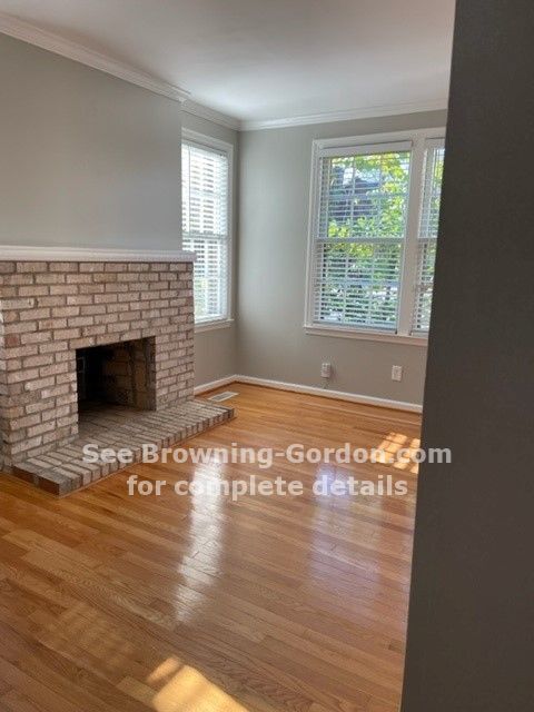 Foto del edificio - Adorable duplex located in a convenient lo...