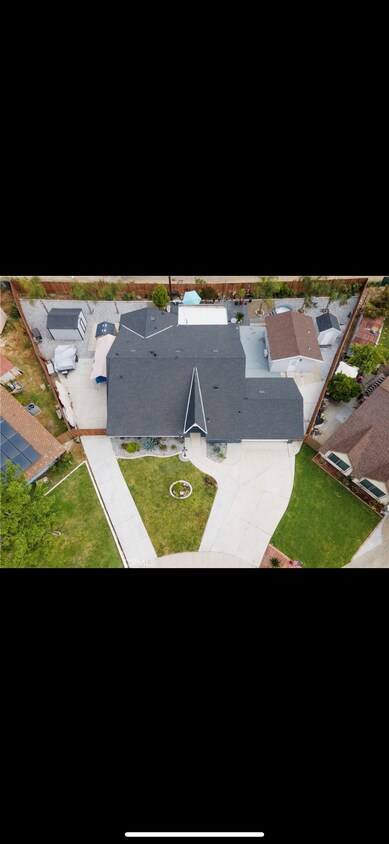 Foto principal - 1560 N Helen Ct