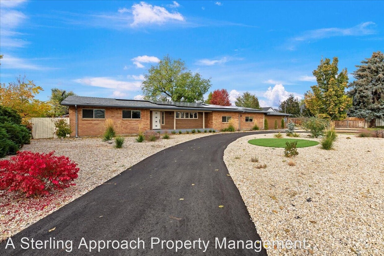 4 br, 3 bath House 7373 N Bogart Ln House Rental in Boise, ID