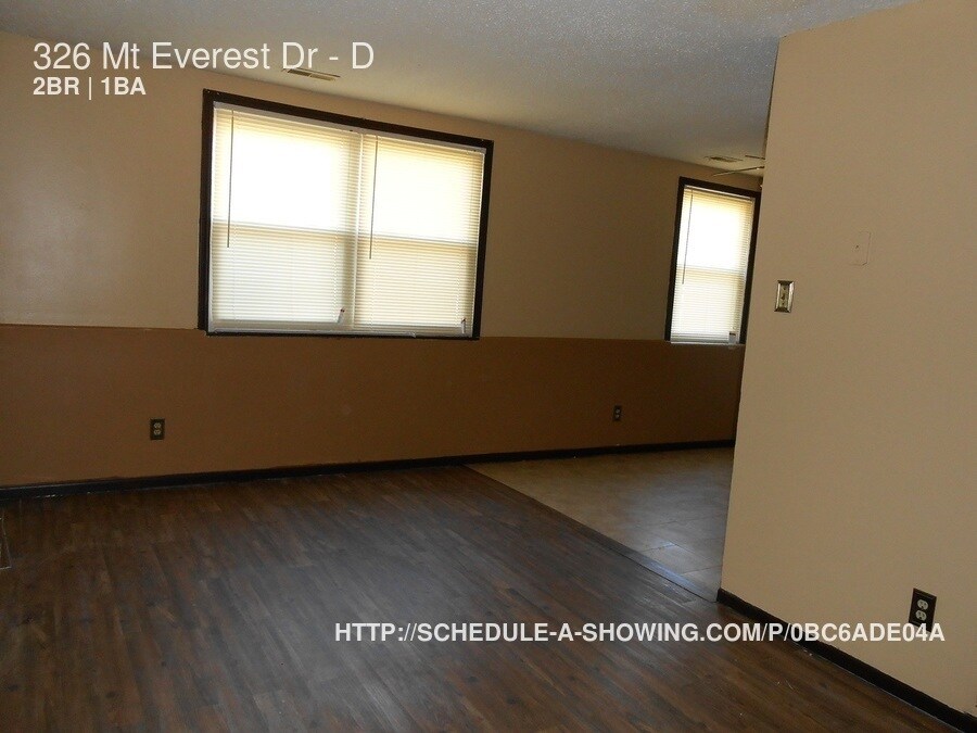 Primary Photo - 326 Mount Everest Dr