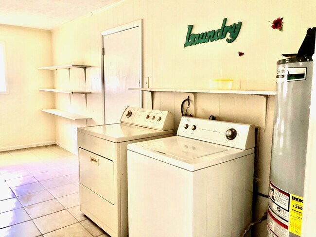 Foto del edificio - 2606 Linkswiller Rd
