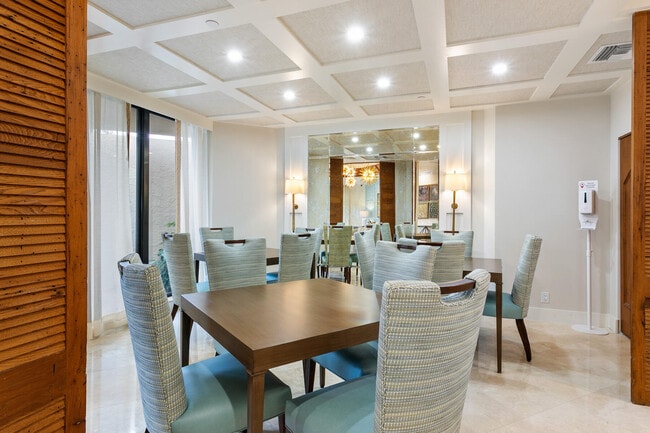 Foto del edificio - 3322 Casseekey Island Rd