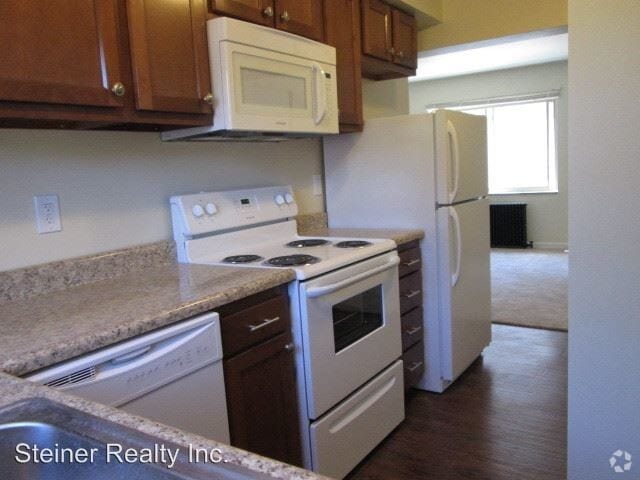 Building Photo - Wasson Apartments