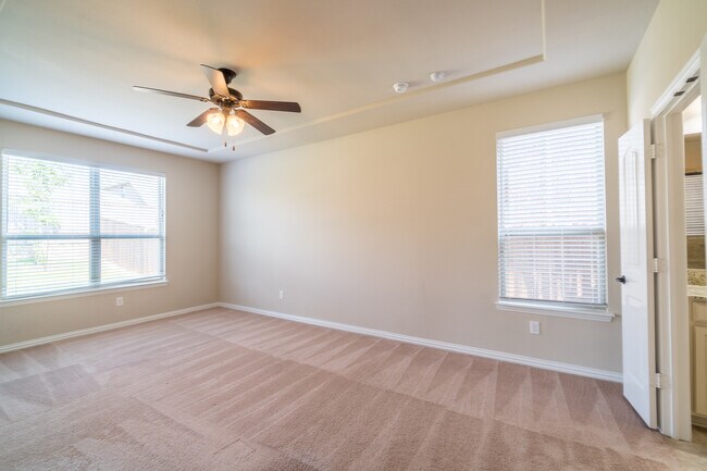 Foto del edificio - 3905 Cozy Pine Dr